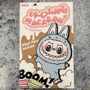 Exciting Macaron labubu - confirmed Toffee